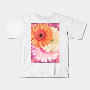 Daisy - Golden on Pink Kids T-Shirt